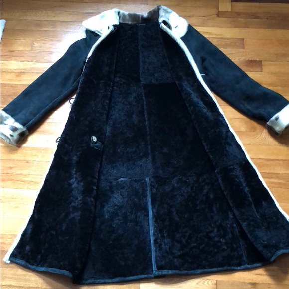 Elie Tahari shearling coat - Picture 3 of 8